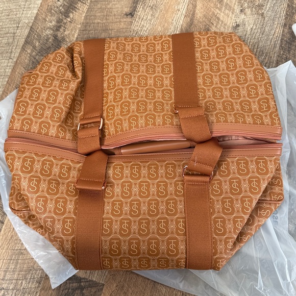 Taylor Swift TLOAS The Life of a Showgirl duffle bag - Picture 2 of 4